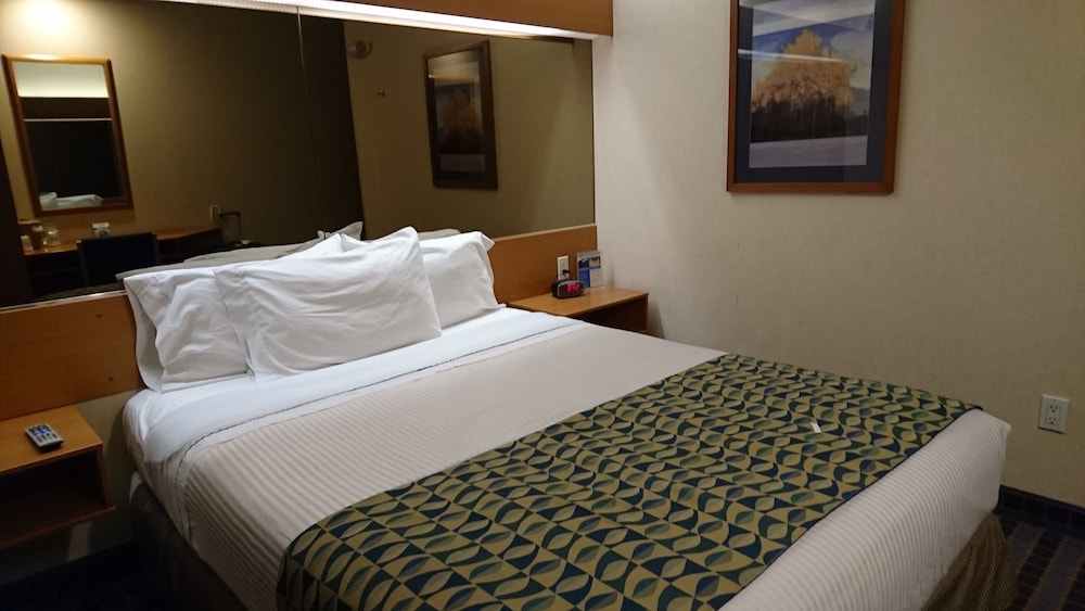 Room, Accessible - Photo 3
