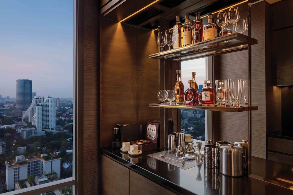 Thonburi Suites photo 2