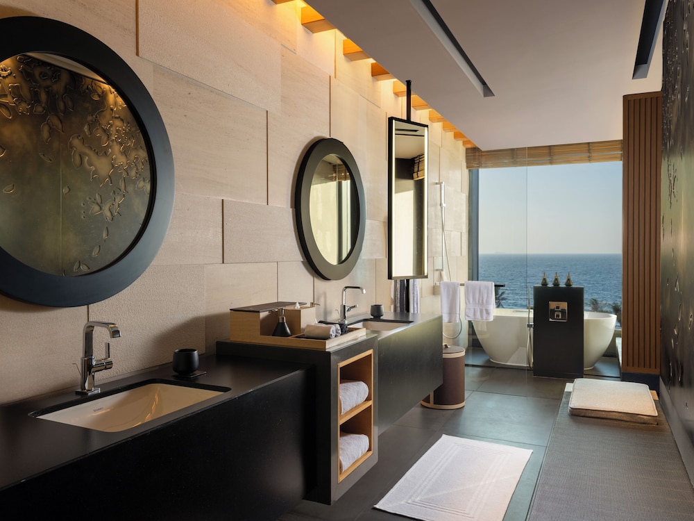 Family Suite with Complimentary Rainforest Experience once per stay