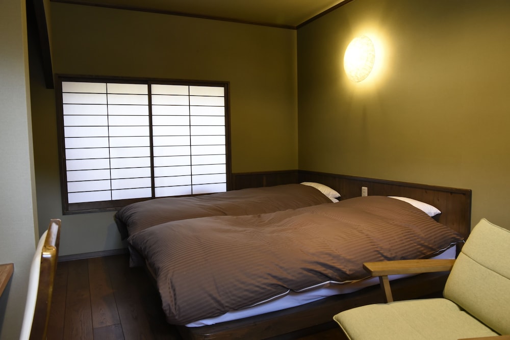 Japanese/Western Style Room - KOBUSHI, Shared Bathroom, Private Toilet with Joshu Beef Dinner photo 3