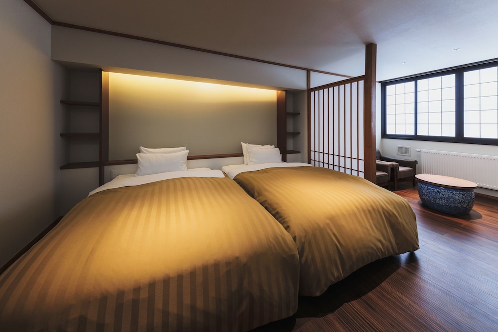 Corner Japanese Suite photo 1