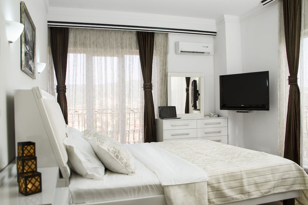 Deluxe Double Room, Mountain View photo 2