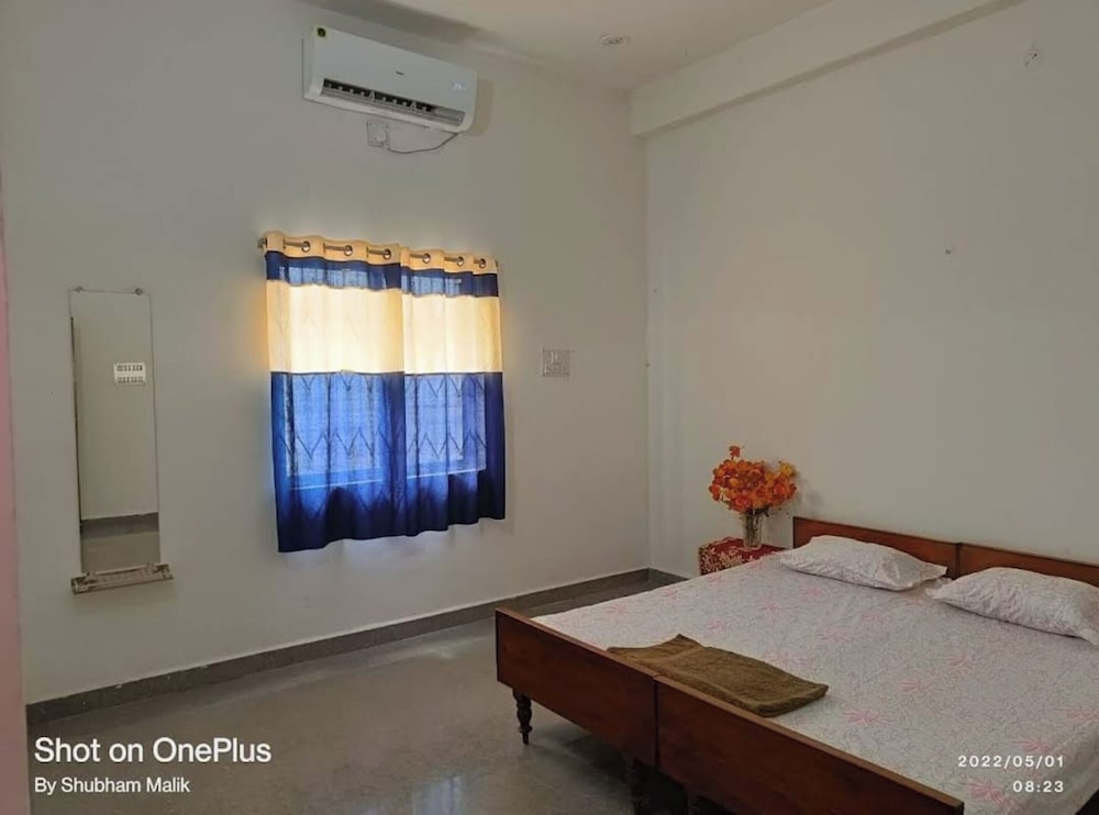 Standard Triple Room photo 3