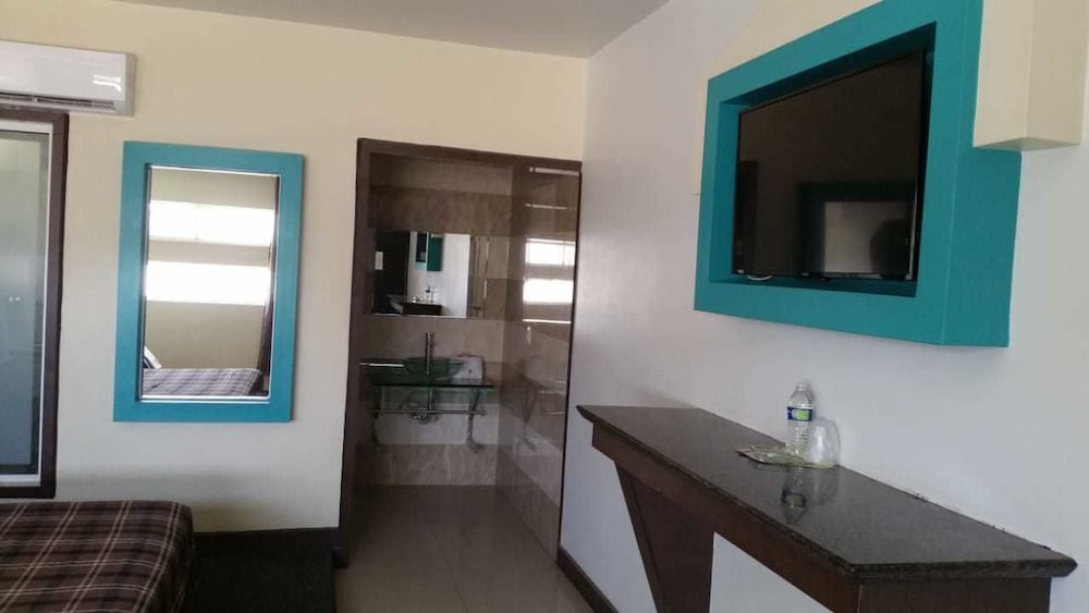Economy Single Room, 1 King Bed