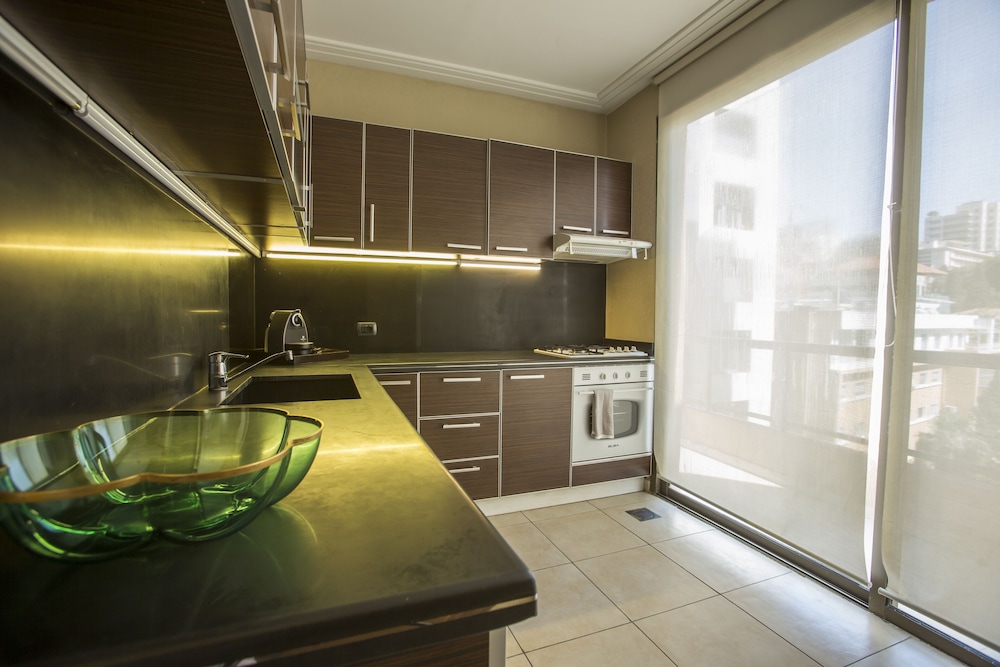 Suite, 2 Bedrooms photo 3