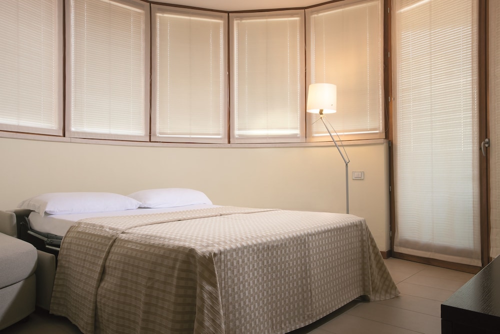 Deluxe Suite (4 people) photo 2