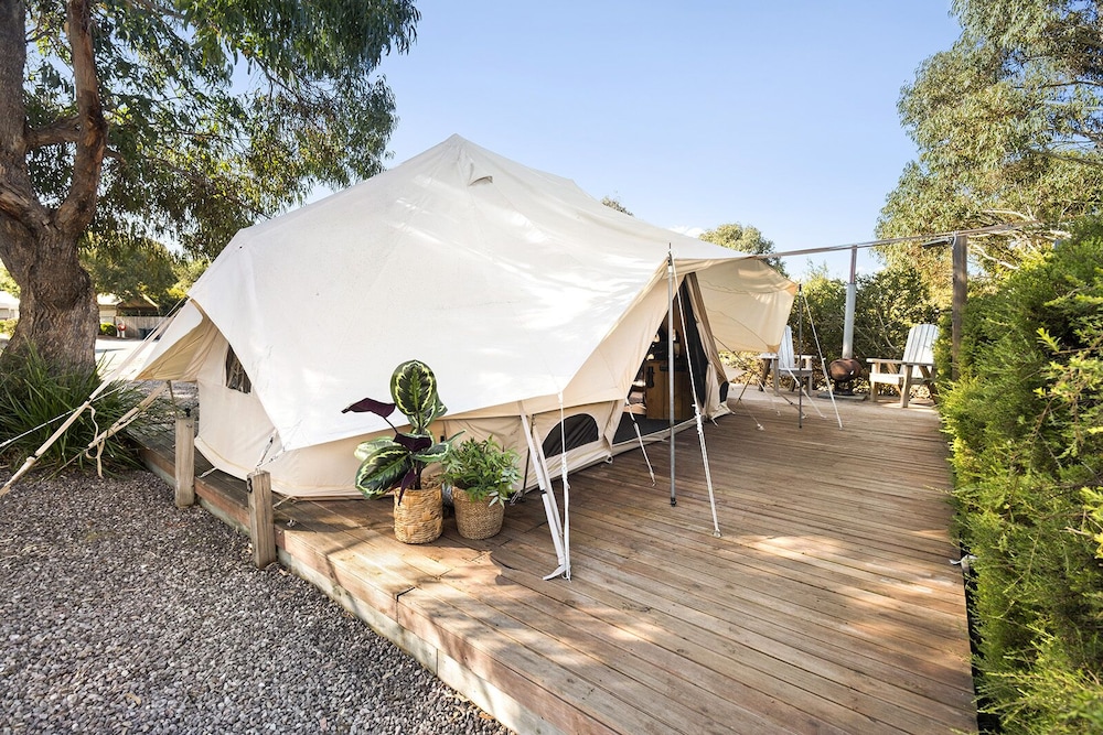 Luxury Tent, 1 Queen Bed, Shared Bathroom