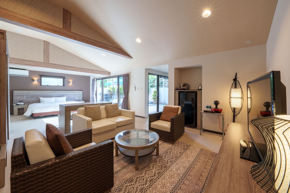 Presidential Cottage Double, Non Smoking [New Wing Villa Garden] photo 2