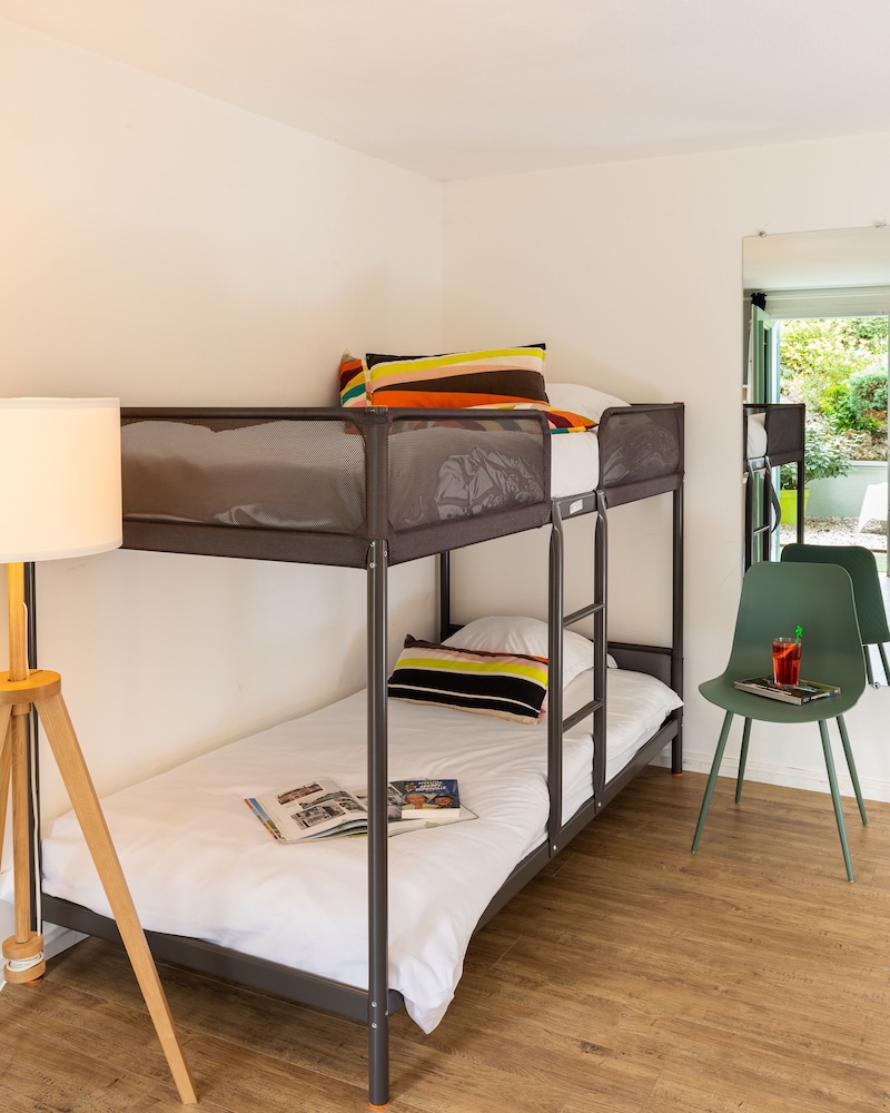 Classic Quadruple Room photo 2