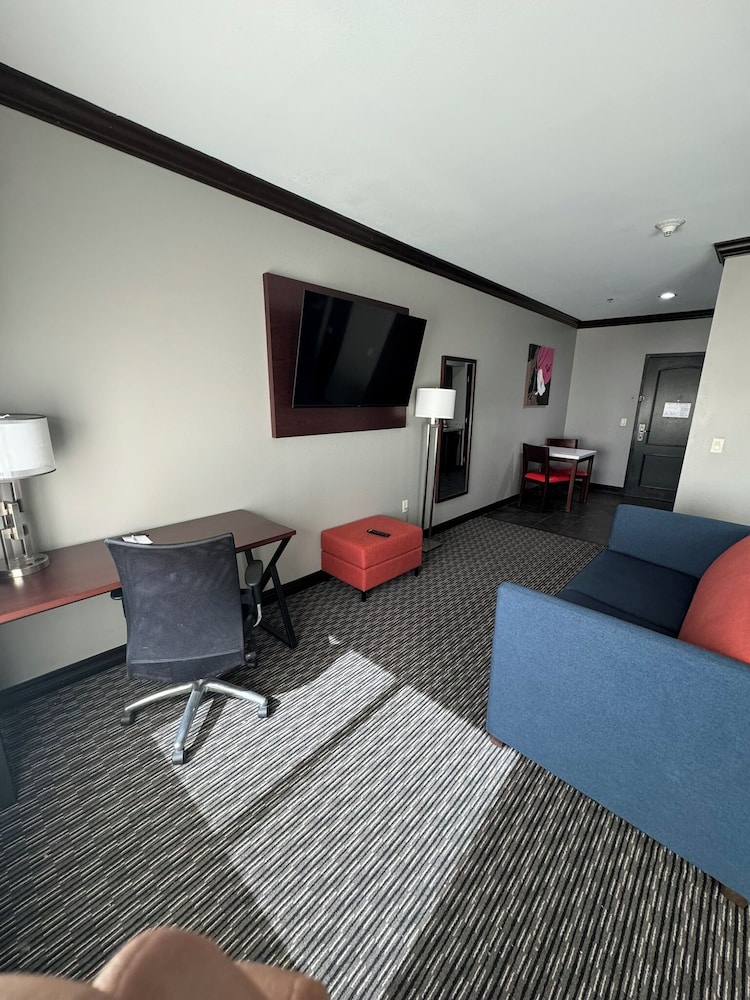 Room, Multiple Beds, Non Smoking - Photo 3