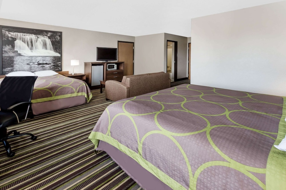 Studio Suite, Multiple Beds, Non Smoking - Photo 4