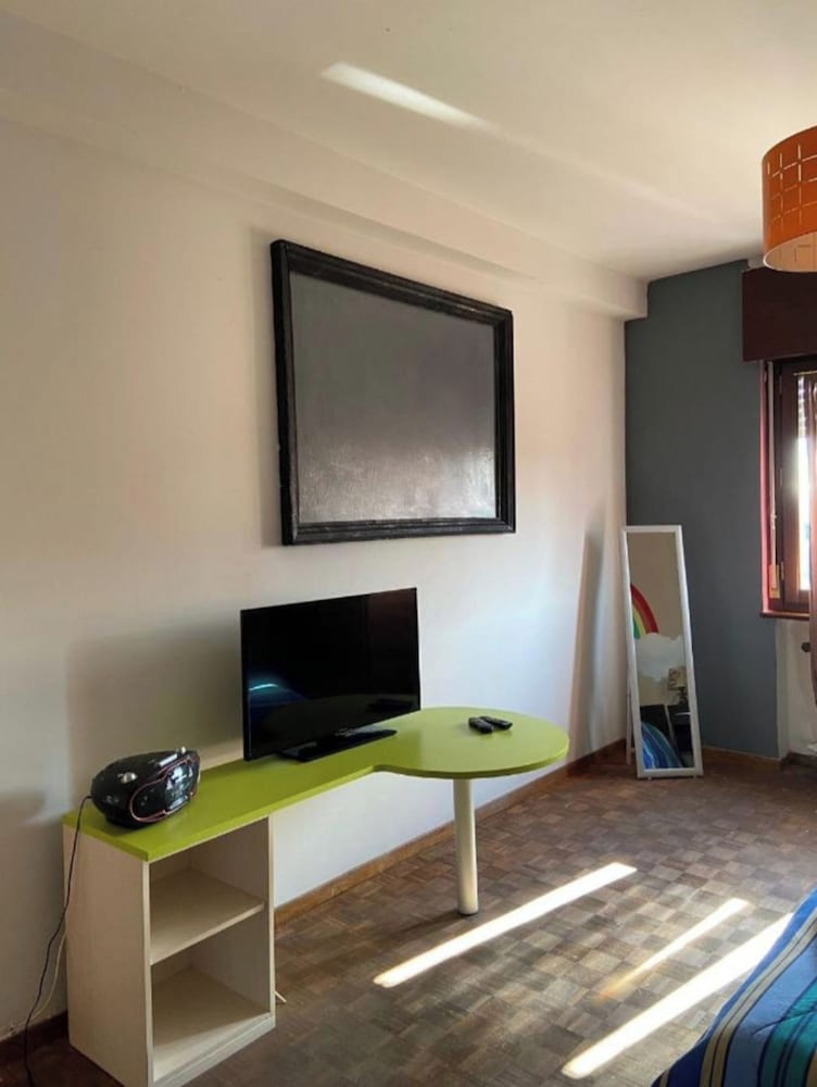 Basic Double or Twin Room photo 3