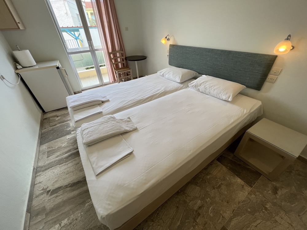 Twin Room photo 1