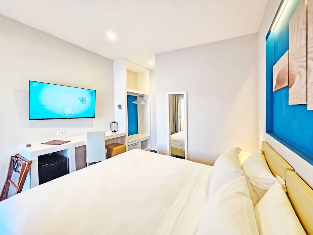 Double or Twin Room, Balcony, Sea View