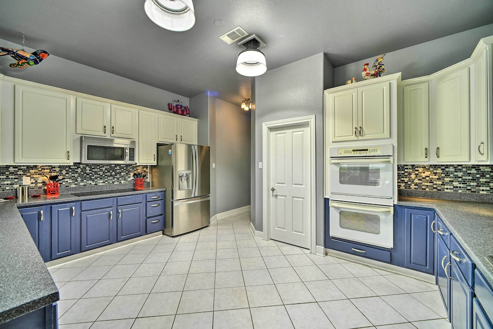 House (5 Bedrooms) photo 2