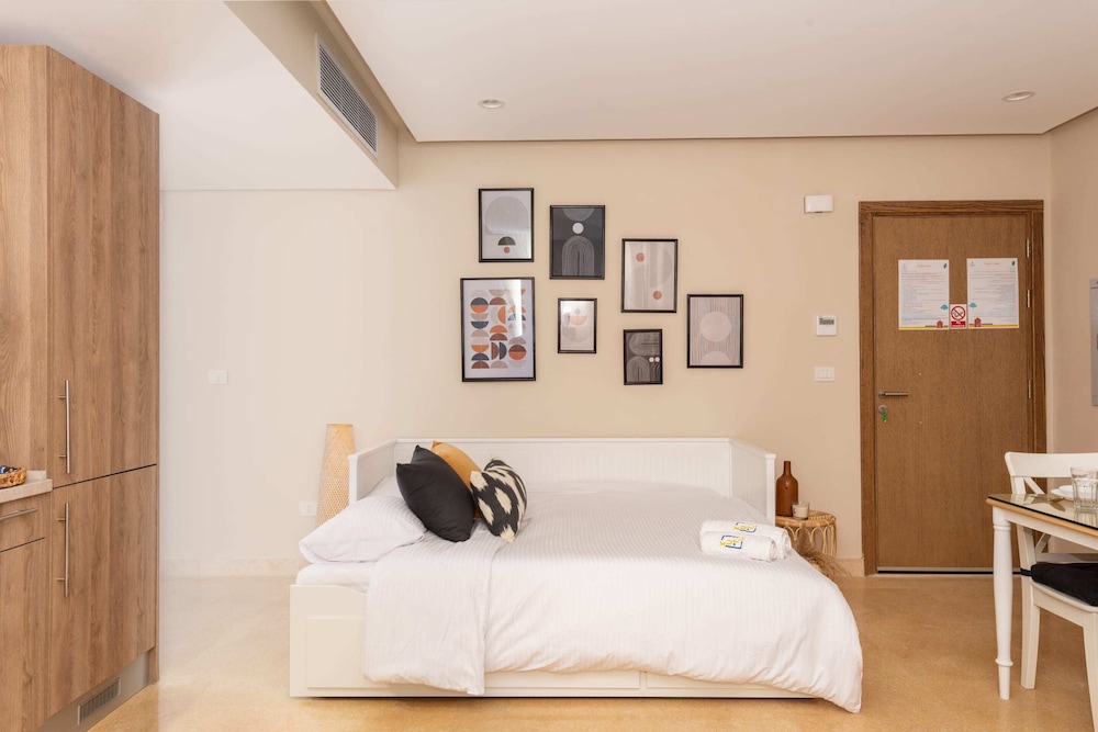 Apartment photo 3