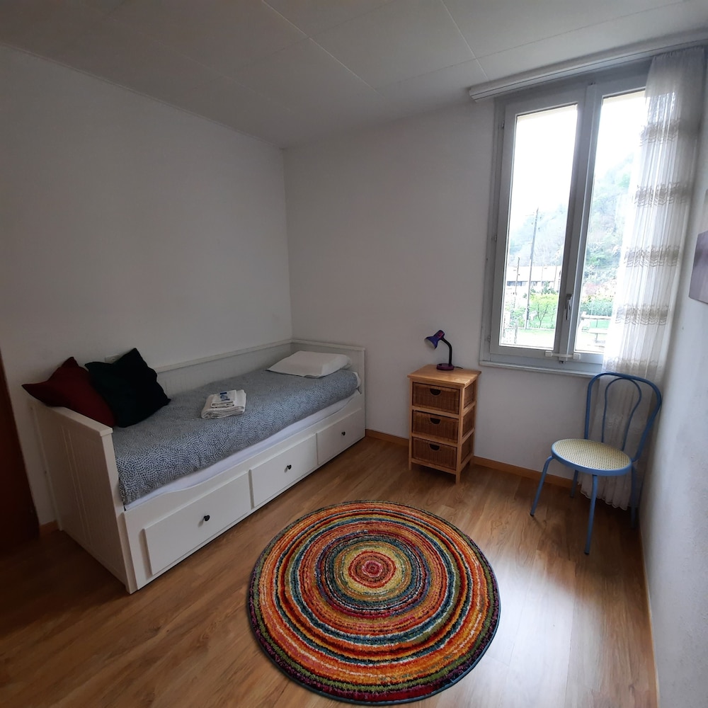 Romantic Apartment, Mountain View photo 3