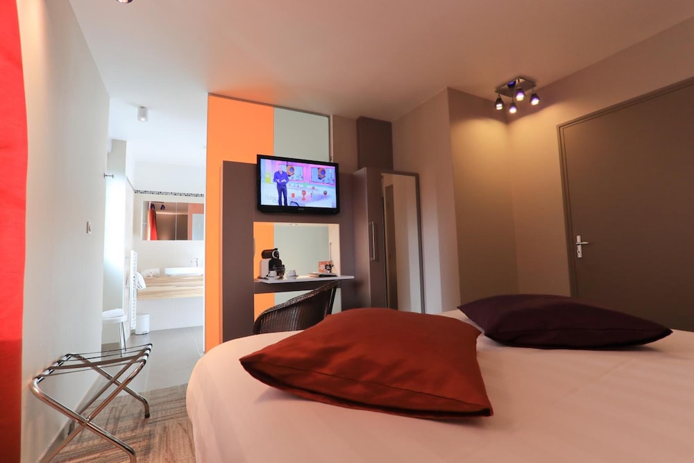 Comfort Double Room, Non Smoking - Photo 10