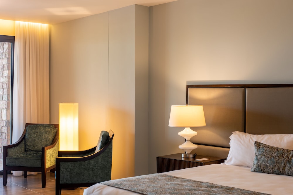 Junior Suite, 1 King Bed, Ocean View