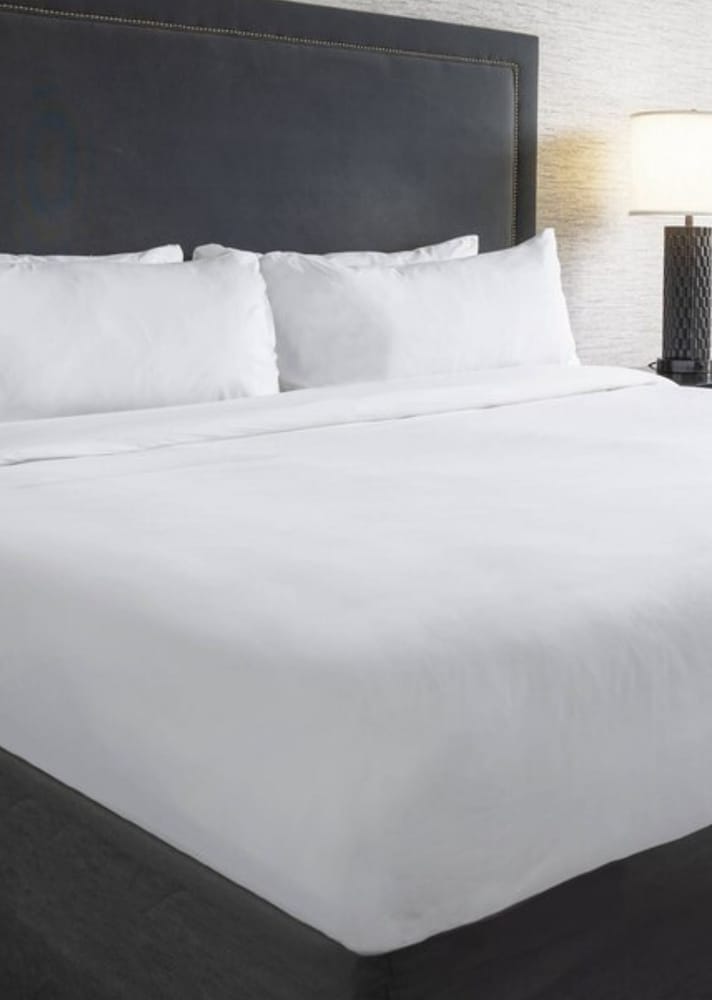Room, 1 King Bed - Photo 3