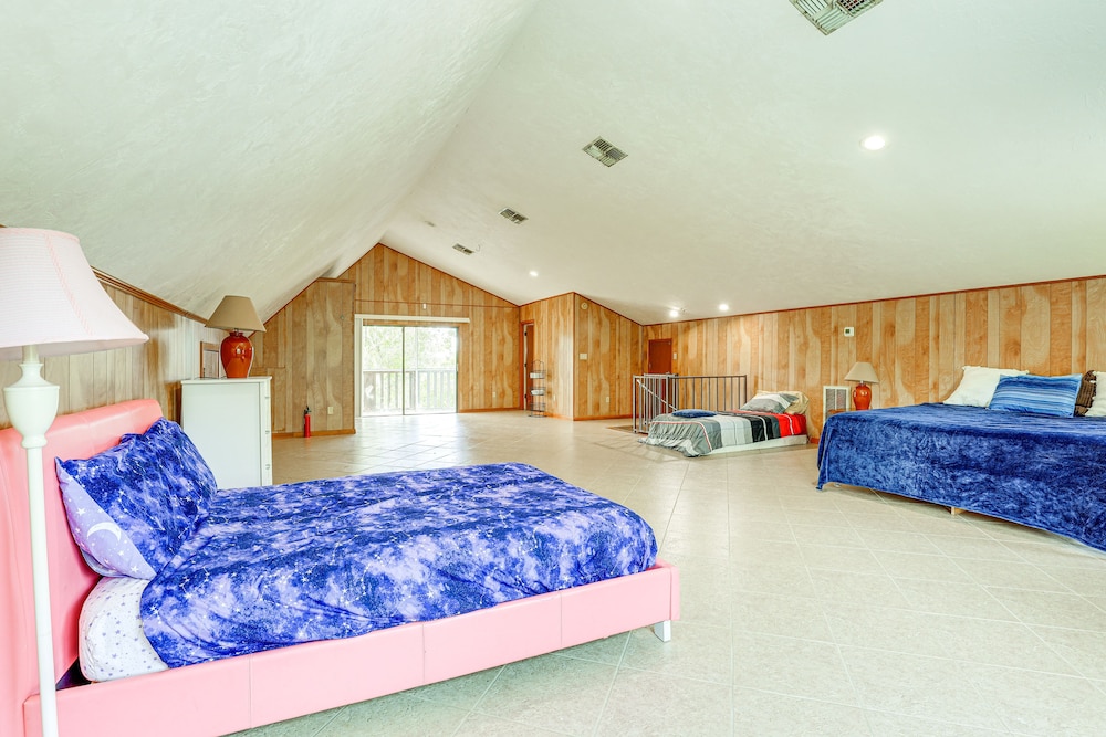 House (2 Bedrooms) photo 3