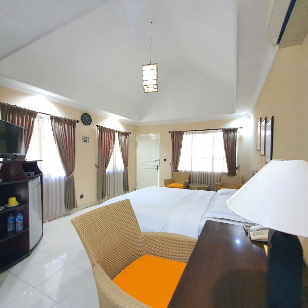 Deluxe Double Room - Photo 30