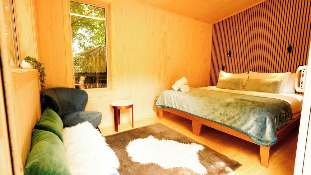 Comfort Cabin