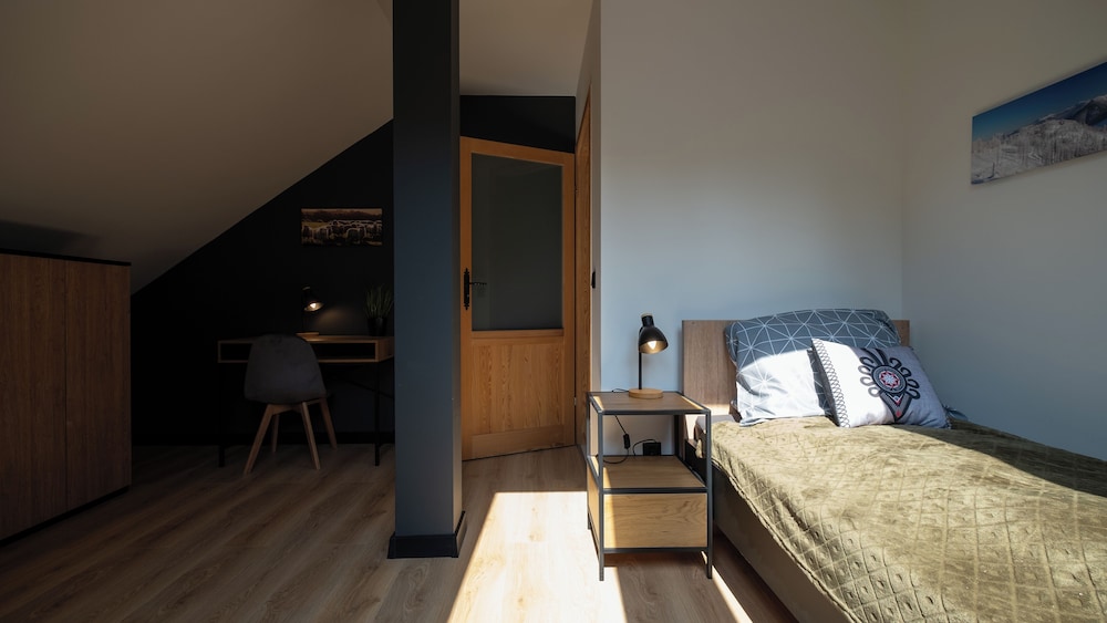 Apartment (A 402) photo 1