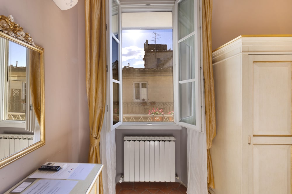 Superior Double or Twin Room, Balcony photo 2