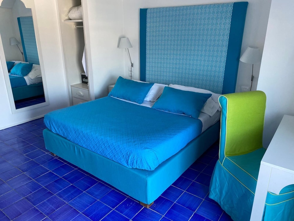 Junior Suite, 1 Bedroom, Balcony, Sea View