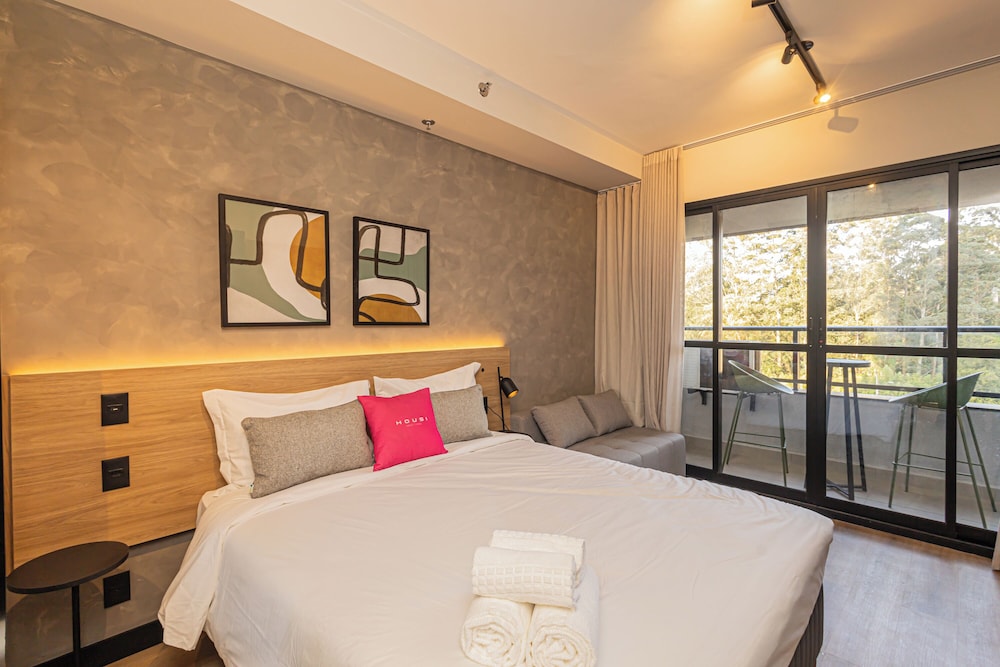 Superior Double Room, Balcony, City View photo 1