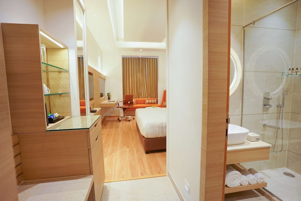 Deluxe Room, 2 Twin Beds, Non Smoking - Photo 3