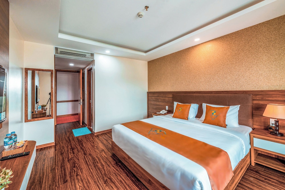 Superior Room, Garden View - Photo 12