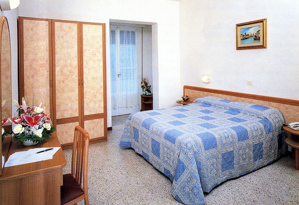 Quadruple Room photo 1
