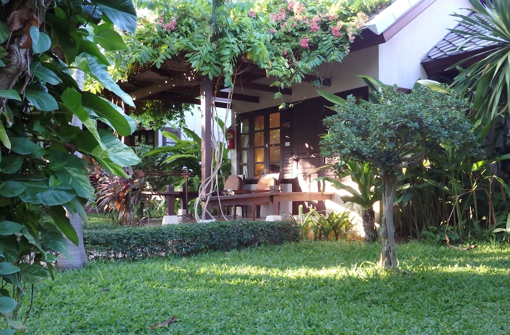 Deluxe Cottage Garden View - Photo 7