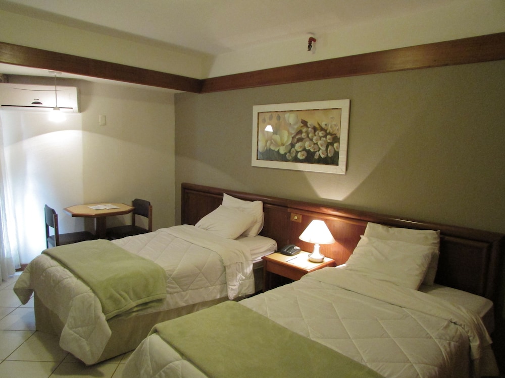 Luxury Twin Room - Photo 1