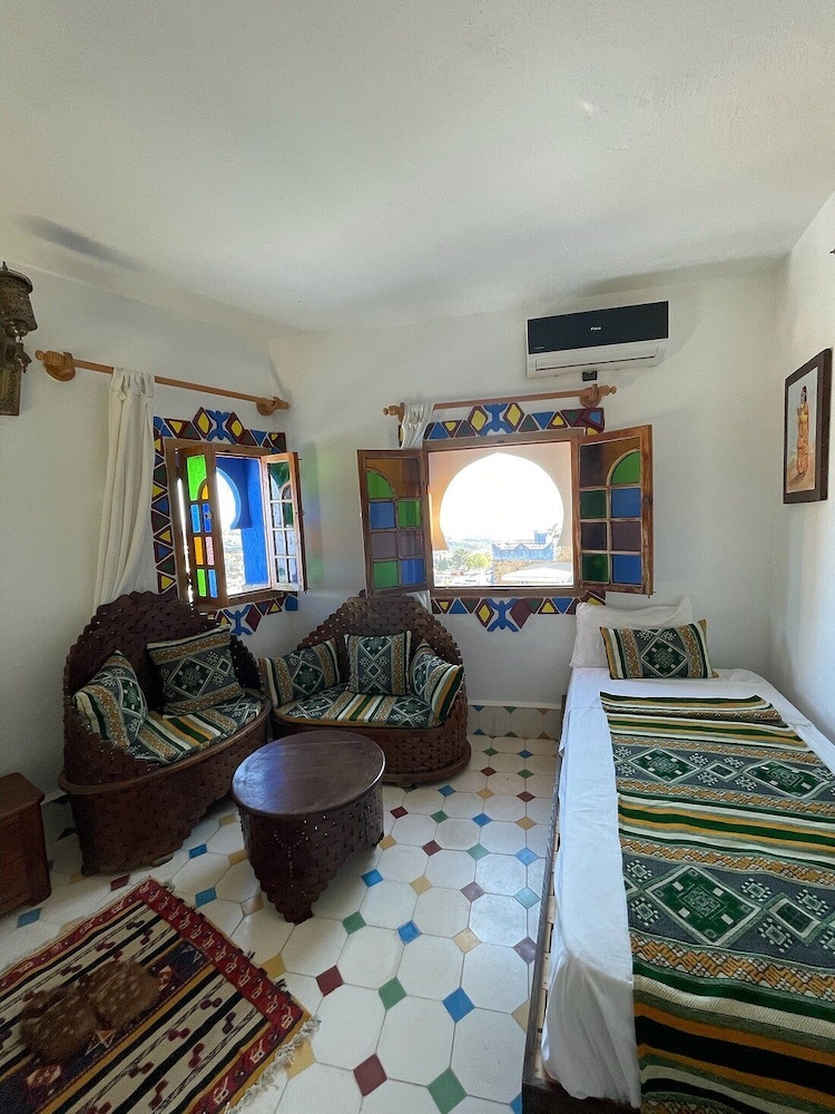 Comfort Triple Room, City View, Mountainside photo 1
