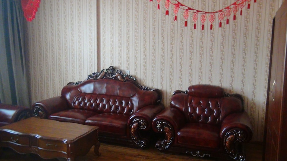 Business Suite photo 1
