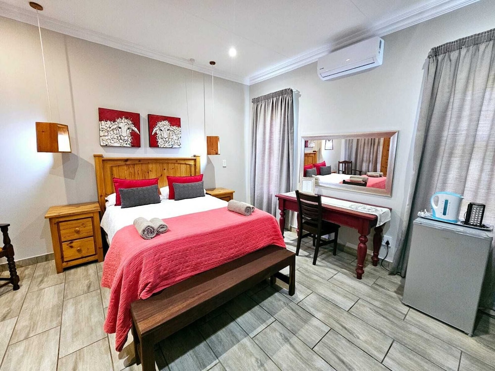 Standard Double Room photo 1