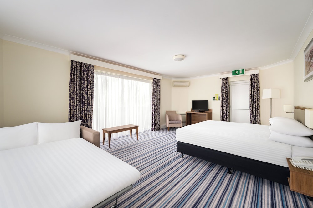 Suite, 1 King Bed, Balcony