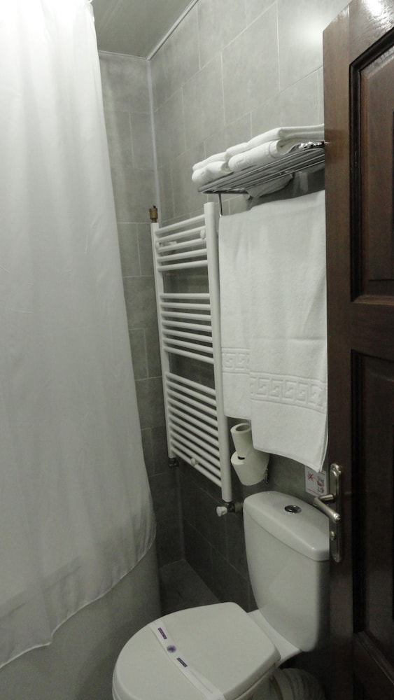 Superior Room, 2 Twin Beds - Photo 5
