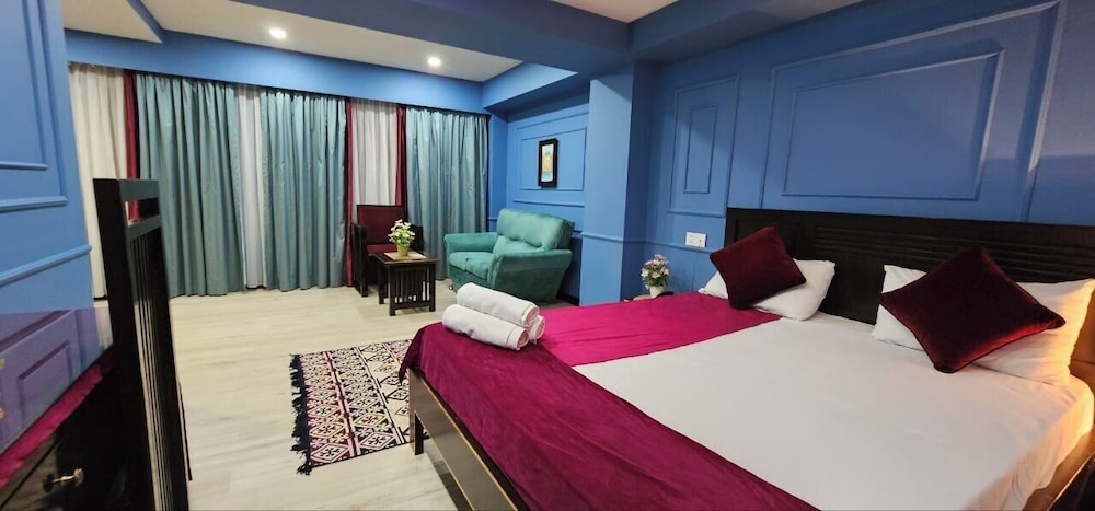 Standard Double Room, City View