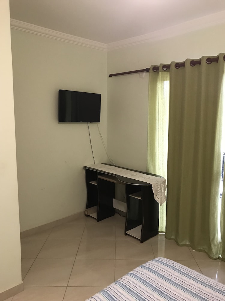 Suite, 1 King Bed, Non Smoking photo 1