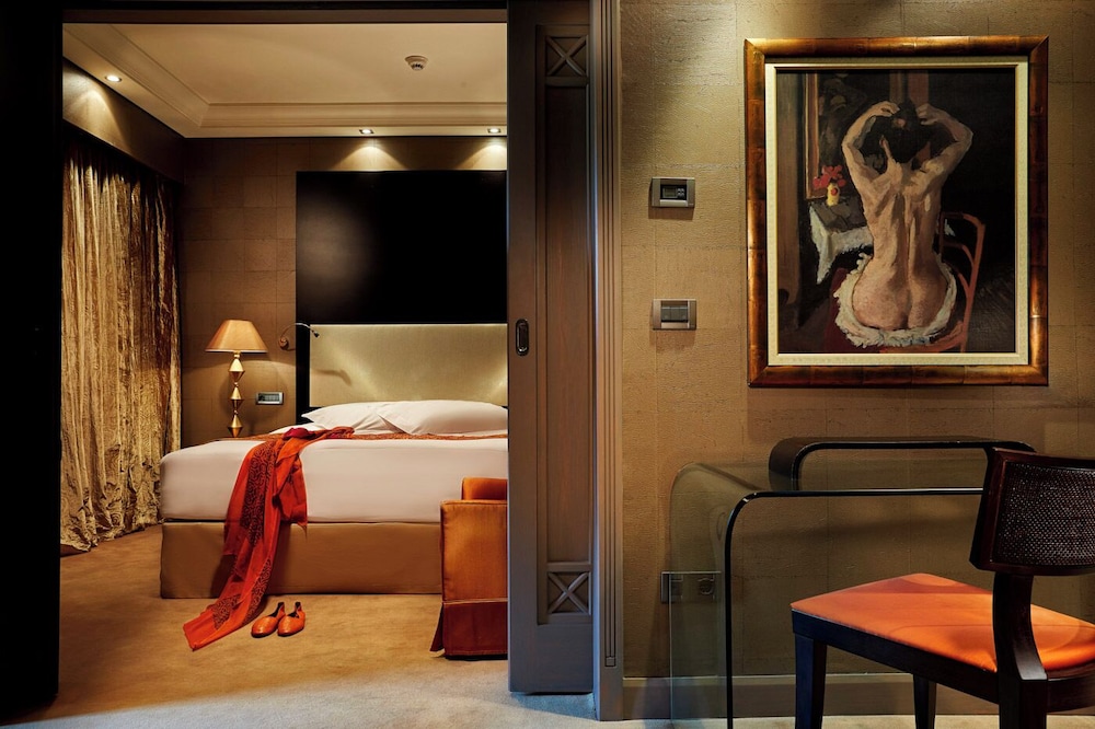 Executive Suite Park - Photo 7