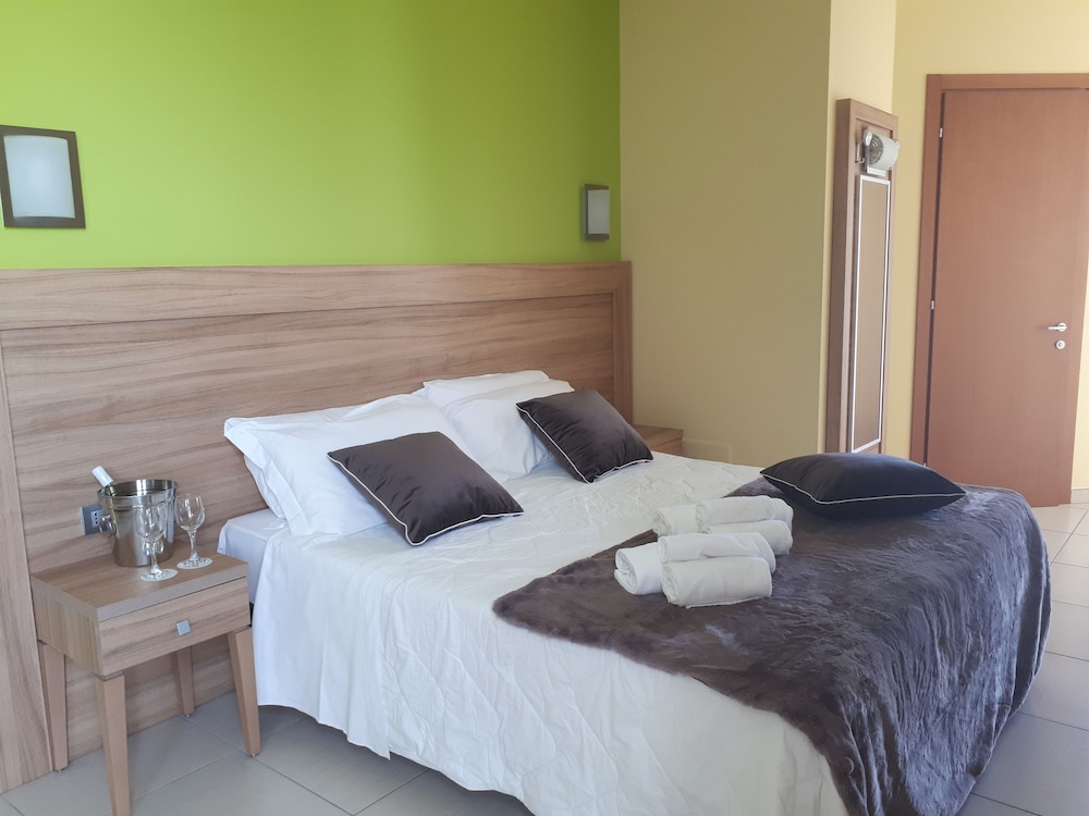 Double Room, Sea View photo 3