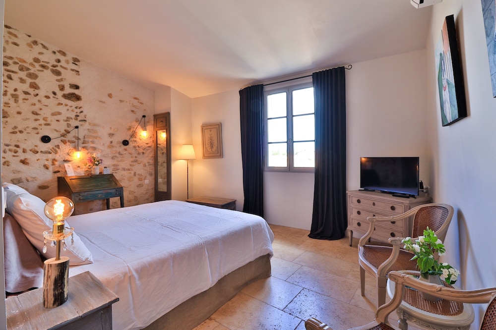 Double Room (VENTOUX) photo 1