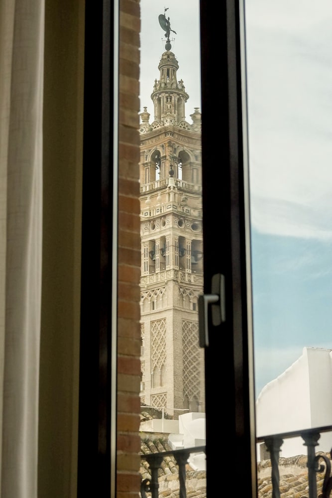 Penthouse, 2 Bedrooms - Photo 12