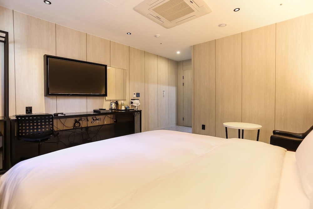 Standard Room - Photo 6