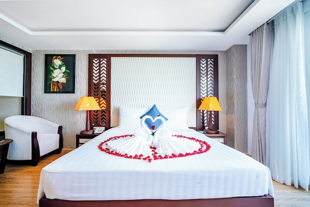 Suite Double City View