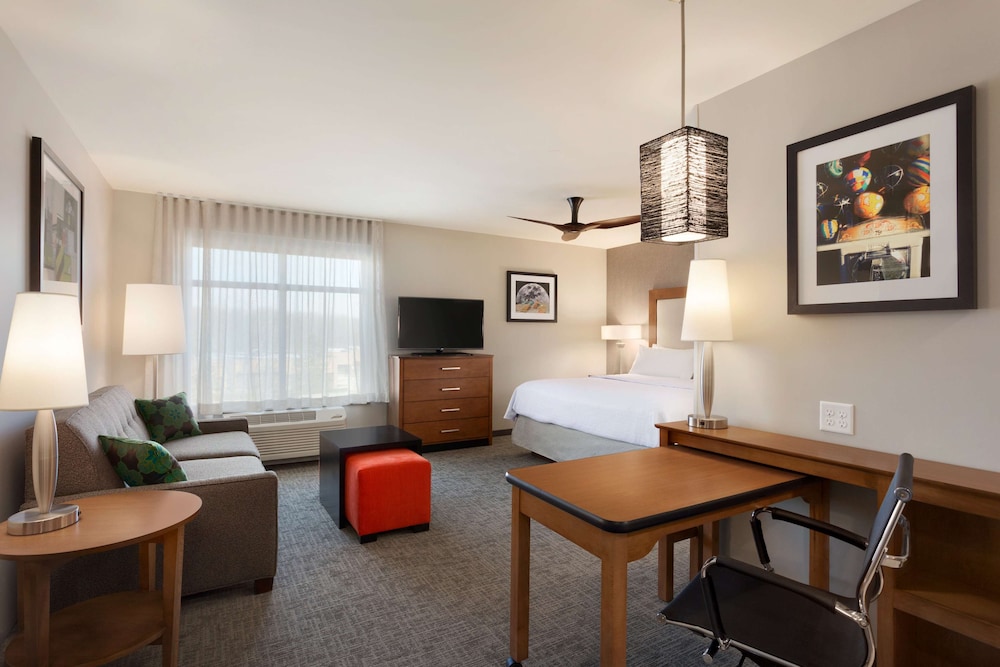 Studio Suite, 1 King Bed, Non Smoking